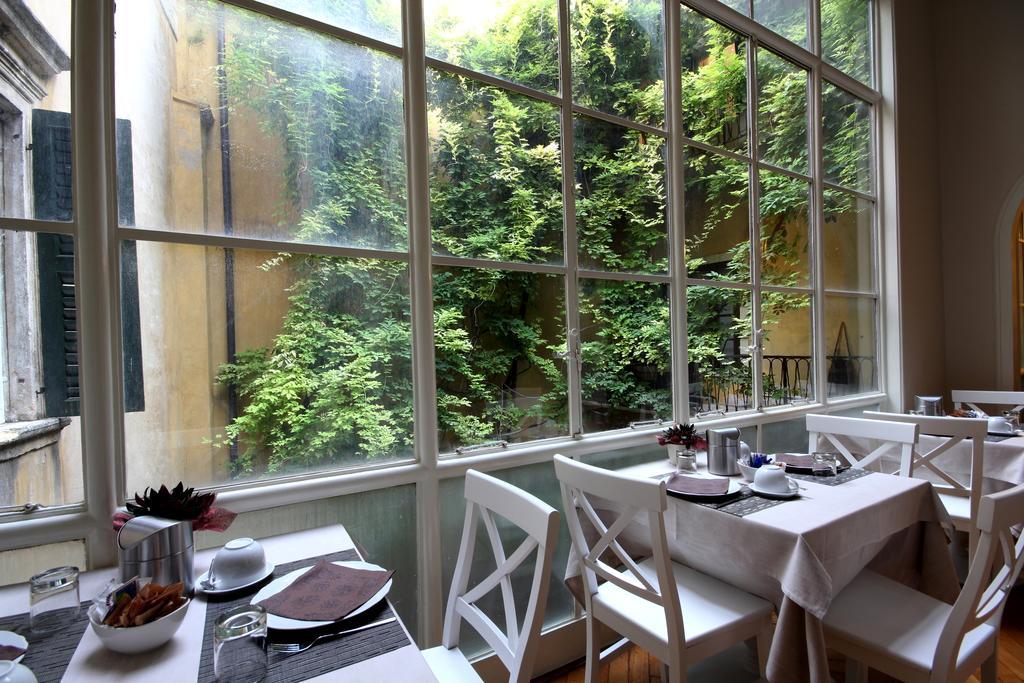Residenza L'Angolo Di Verona Luaran gambar
