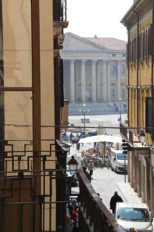 Residenza L'Angolo Di Verona Luaran gambar